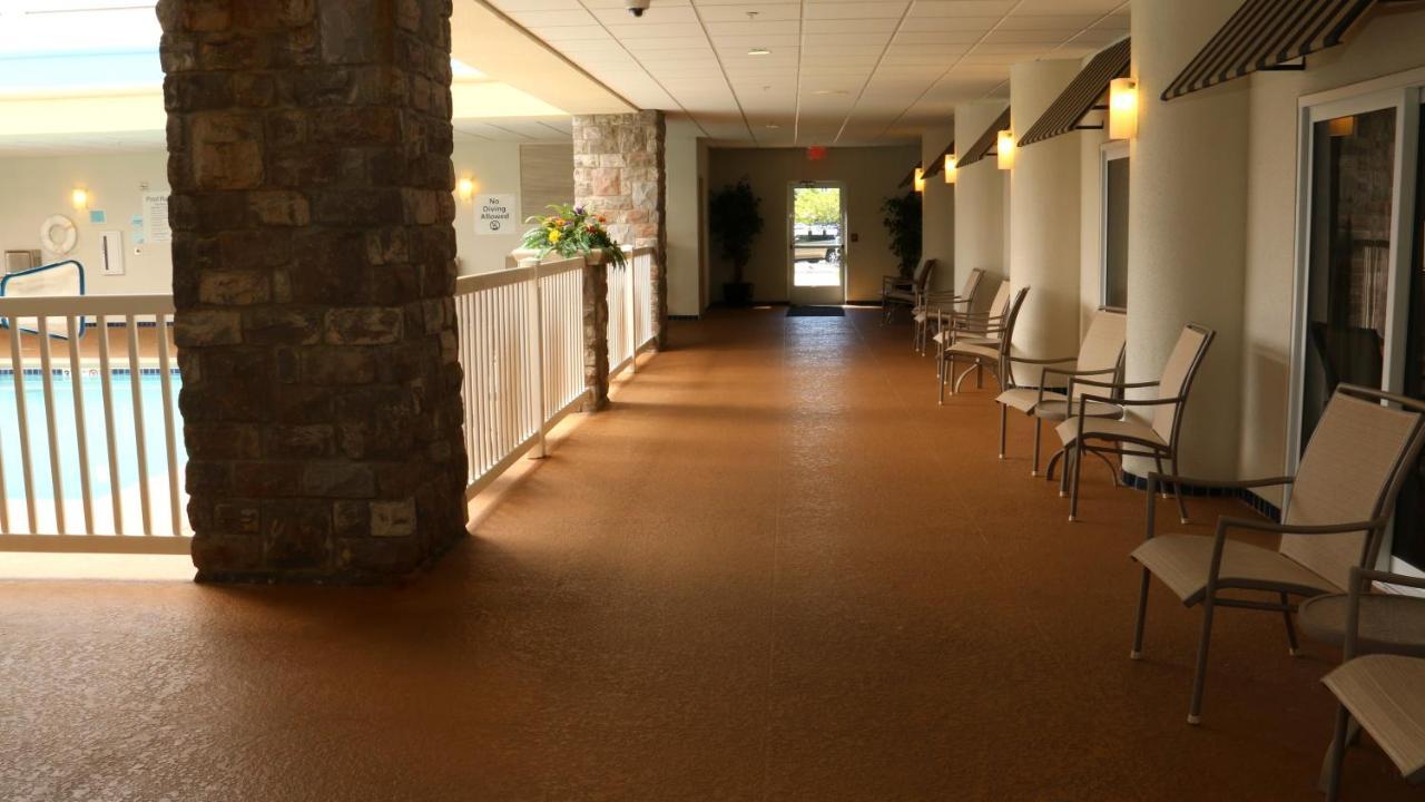 Holiday Inn Express Hotel & Suites Saginaw By Ihg Extérieur photo