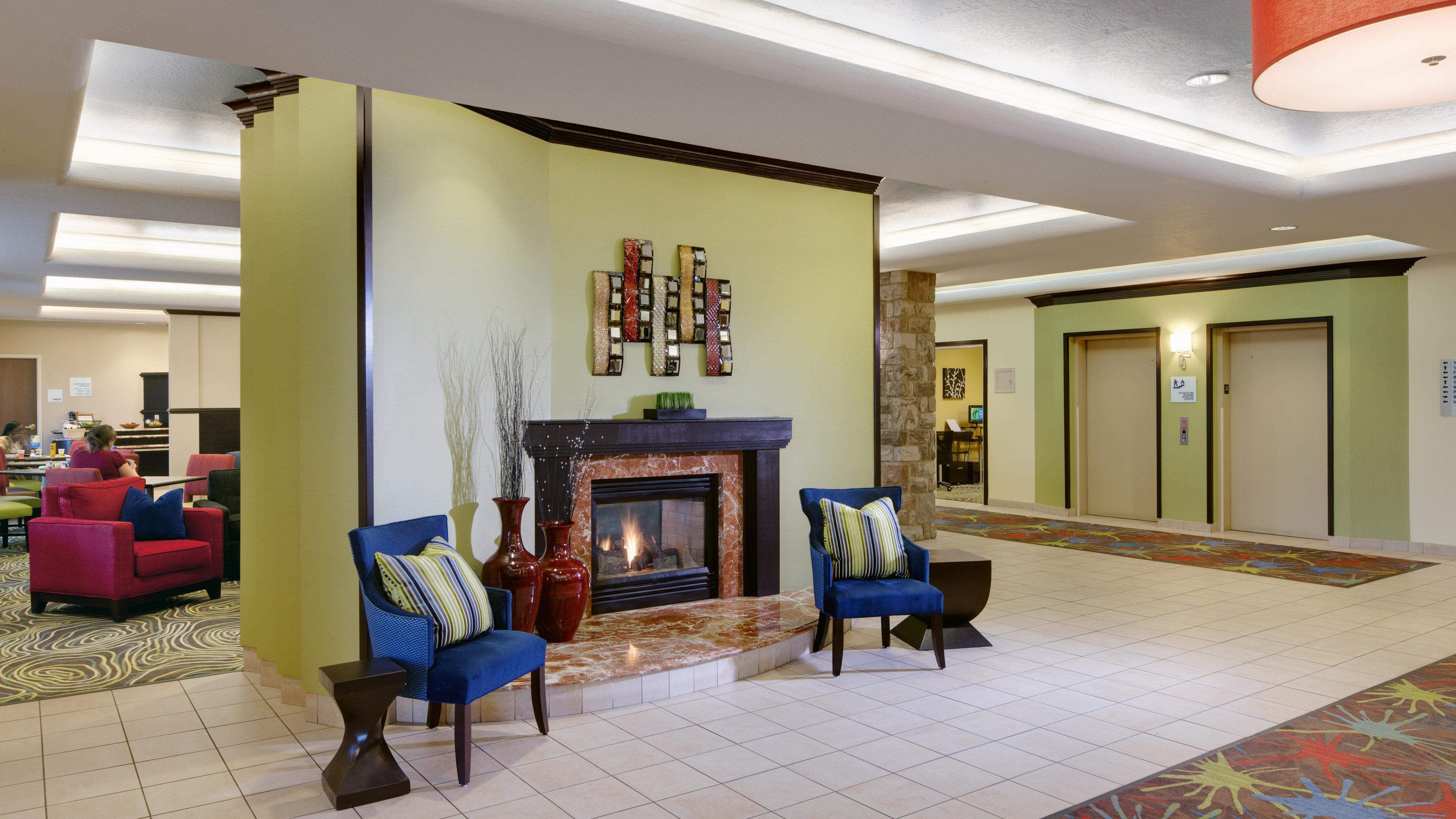 Holiday Inn Express Hotel & Suites Saginaw By Ihg Extérieur photo