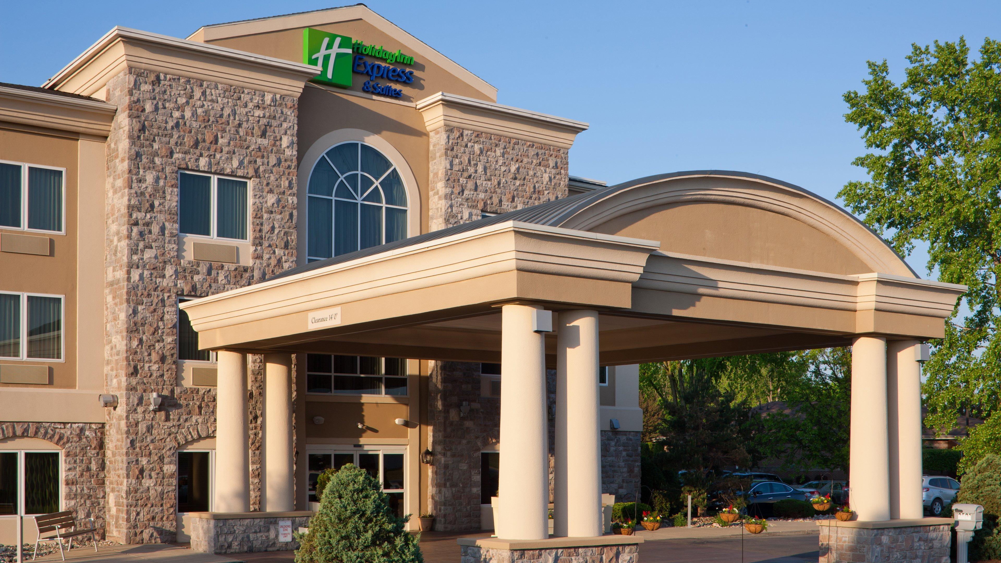 Holiday Inn Express Hotel & Suites Saginaw By Ihg Extérieur photo