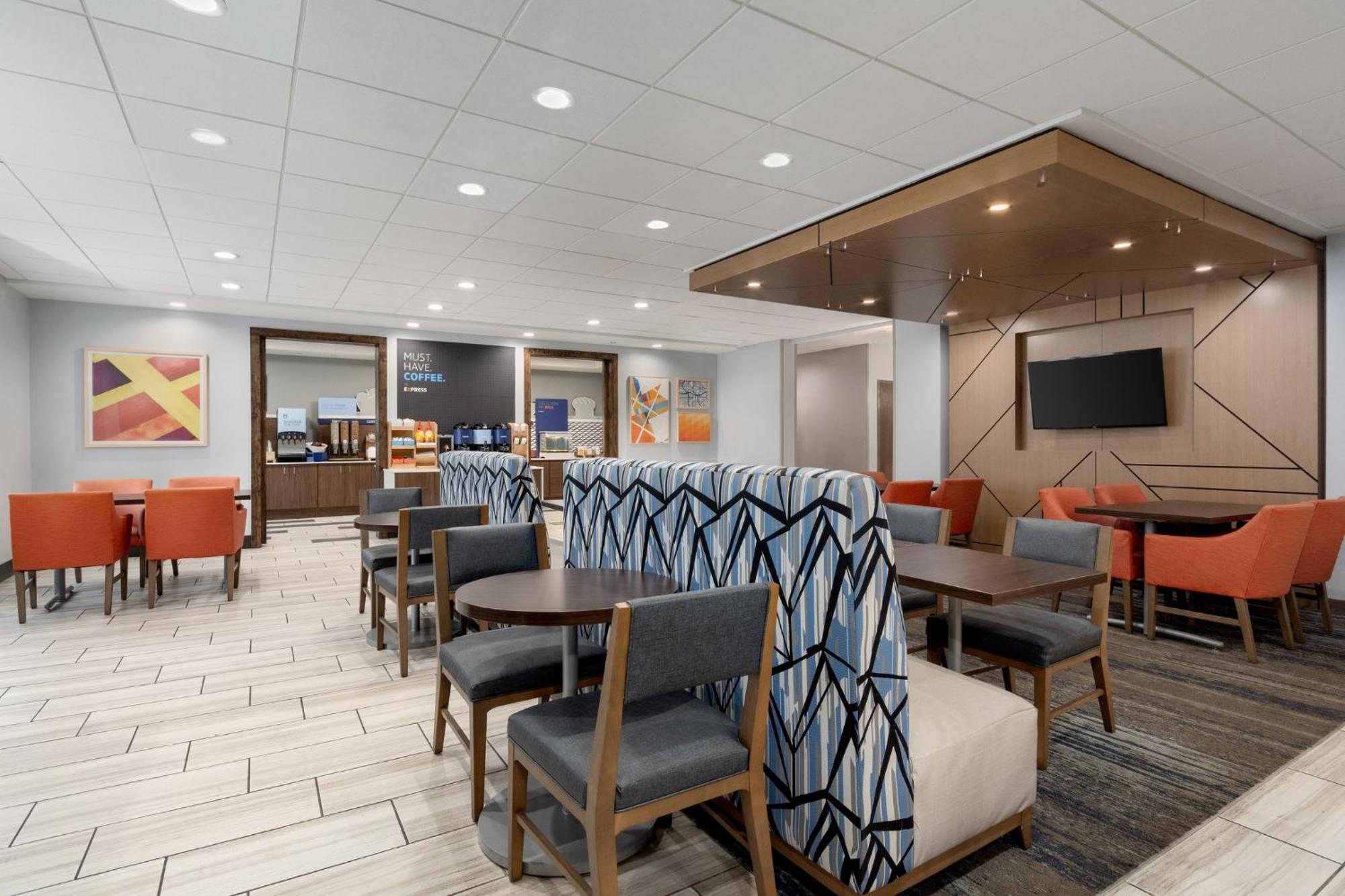 Holiday Inn Express Hotel & Suites Saginaw By Ihg Extérieur photo